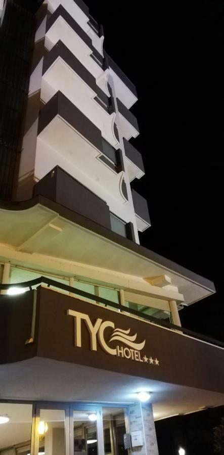 Tyc Hotel Viserbella di Rimini ภายนอก รูปภาพ
