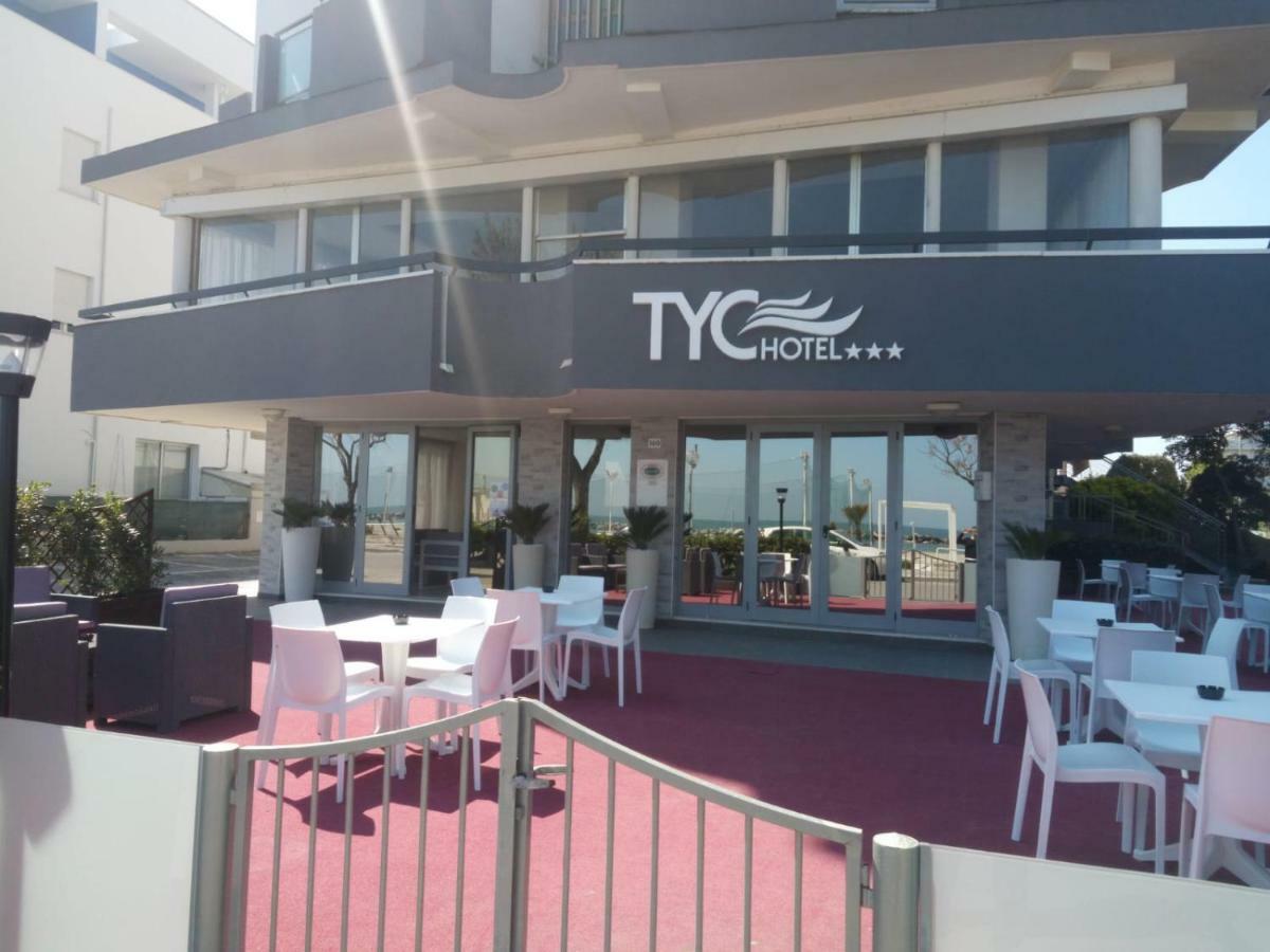 Tyc Hotel Viserbella di Rimini ภายนอก รูปภาพ